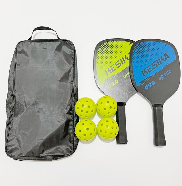 Custom pickleball paddle sets your key to success (1) Custom pickleball paddle sets your key to success (1)