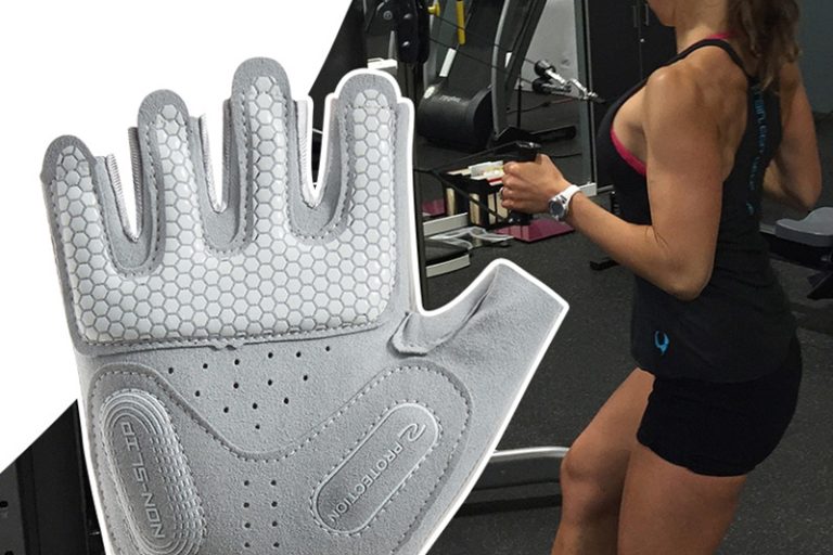 Personalize your play with custom pickleball gloves (6)